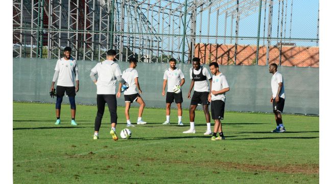 Al Ahli Saudi FC, sezon başı kampı için Kocaeli’de