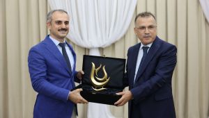 Başkan Çiftçi'den Kaymakam Gözen’e Veda Yemeği