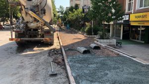 Büyükşehir, Atatürk Bulvarını yeniliyor