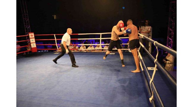 Emekli paraşütçü dağ komandosu, kick boks ringlerinin hakimi oldu
