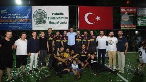 Futbol turnuvasında kupalar sahiplerini buldu