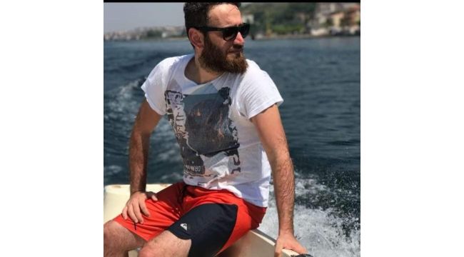 Motosikletiyle girdiği virajı alamayınca hayatını kaybetti