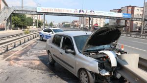Otomobil bariyerlere ok gibi saplandı