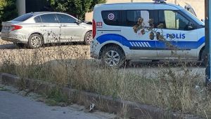 Polise çarpıp kaçan şahıs yakalandı, serbest bırakıldı