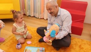 Türkiye'nin ilk 7/24 kreşi Gebze'de açıldı