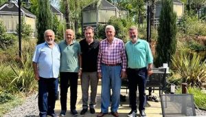 AK Parti kulisleri bu buluşmayı konuşuyor
