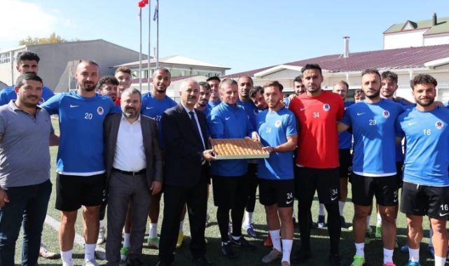 Büyükgöz’den Mor Menekşe’ye Moral Ziyareti