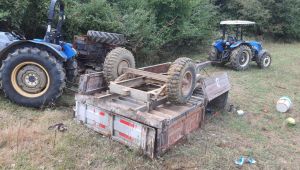 Kandıra’da traktör devrildi: 1 ölü, 4 yaralı