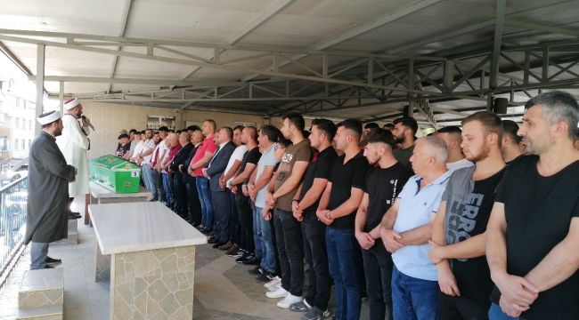 Kayalıklardan düşerek ölen gence son görev