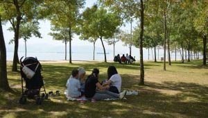 Kocaeli’de hava sıcaklığı 35 dereceyi gördü