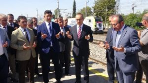 Kocaeli'den Pakistan'a 17 vagonluk yardım treni