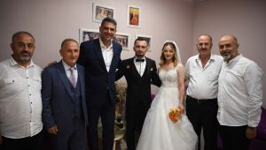 Kocaman tüm cemiyetlere konuk oluyor