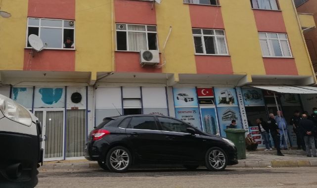 Kötü kokunun altından ölüm çıktı