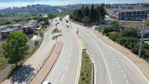 Prof. Dr. Baki Komsuoğlu bulvarında trafik çizgileri yenilendi