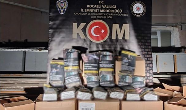 TEM'de 158 kilo sahte bandrollü tütün yakalandı