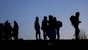 Yakalanan 113 düzensiz göçmen sınır dışı edildi