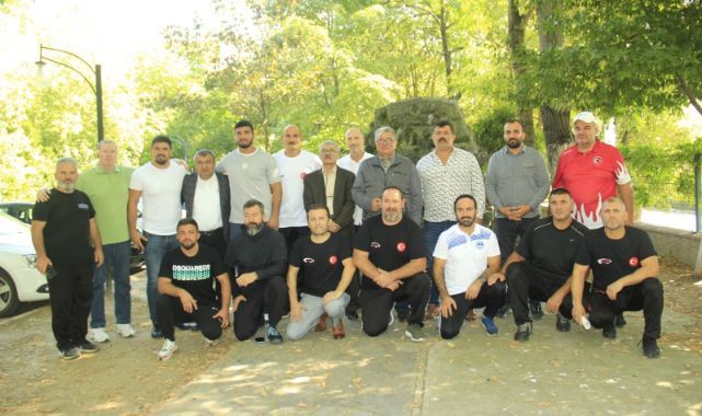 Yıllar sonra minder güreşine geri dönecekler