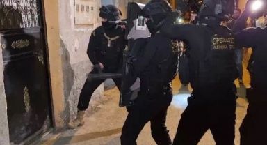 2 ilde DEAŞ operasyonu: 27 gözaltı!