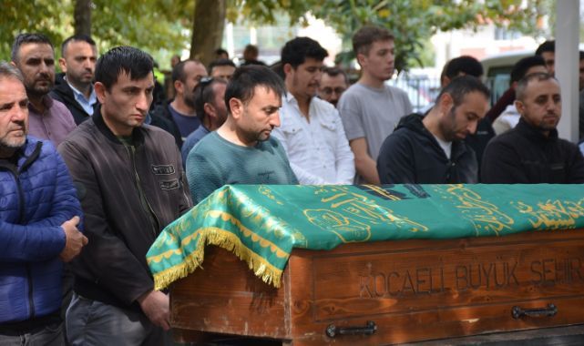 4 yaşındaki Umut, dualarla son yolculuğuna uğurlandı