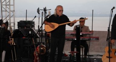 Cahit Berkay, Kocaeli’de Cem Karaca'yı anlattı