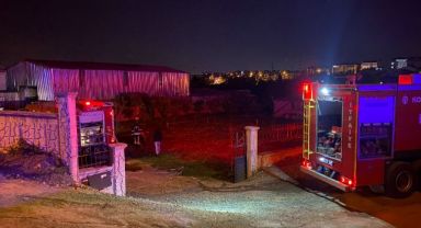 Darıca’da fabrika yangını korkuttu