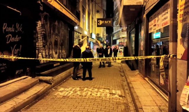 Korkunç cinayet güvenlik kamerasına yansıdı