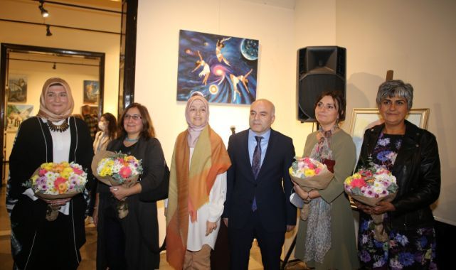 Öğrencilerin sergisine sanat severlerden tam not