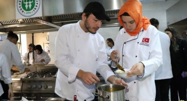 Özel öğrenciler hünerlerini sergiledi