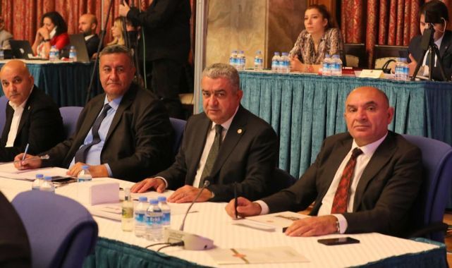 AK Parti 2023 vaatlerinde sınıfta kaldı