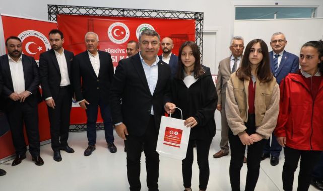 “En Çok Dilovası Okuyor” kampanyası büyüyor