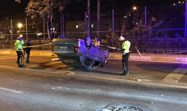 Takla atan otomobildeki genç hayatını kaybetti