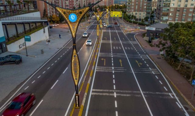Büyükşehir kentin üstyapısını nakış gibi işliyor