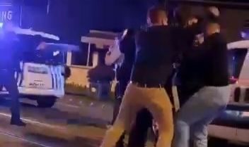 Kavga eden guruba biber gazlı müdahale