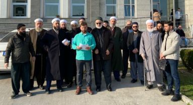 Peygamberimize hakaret eden akademisyen için suç duyurusu
