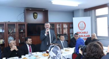 Büyükakın, Kocaeli Sivaslılar Derneğini ziyaret etti