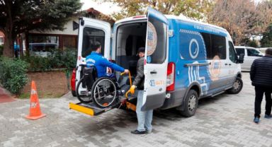 ‘Engelsiz Taksi’ ile 15 bin 586 ulaşım hizmeti
