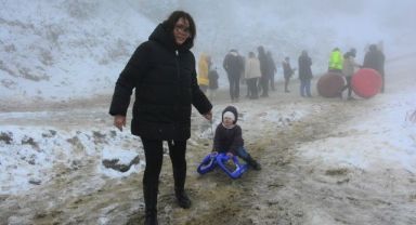 Kar gelince vatandaşlar soluğu Kartepe'de aldı