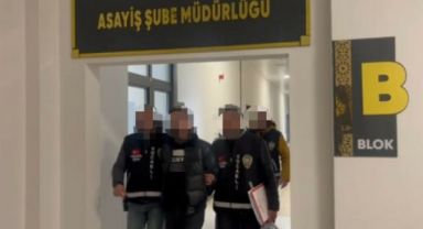 Oto galeriye silahla saldıran 2 şüpheli tutuklandı