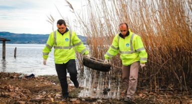 Sapanca Gölü'nde su seviyesi iyice geriledi