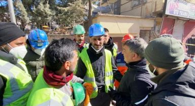 Başkan Şayir, gözyaşlarına hakim olamadı!