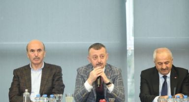 Büyükakın, Gebze’de muhtarlarla buluştu