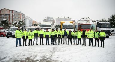 Çayırova’dan Hatay’a 33 kişilik ekip ve 13 araç