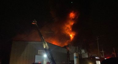 Gebze'de fabrika yangını