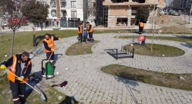 Gebze ekipleri Defne’de çalışmalarını sürdürüyor