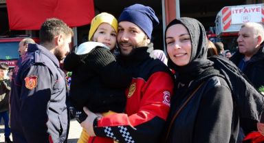 İzmit’te enkazda kalmıştı, Maraş’ta umut oldu
