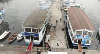Marinada yanan tekne kullanılamaz hale geldi