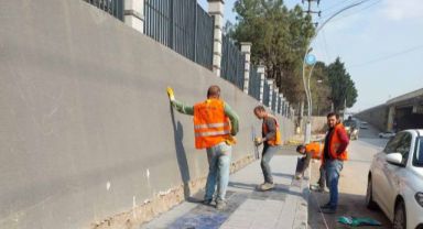 Millet Bahçesi çevresine yaya kaldırımı yapılıyor
