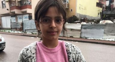 Minik kalplerden depremzedelere sevgi dolu destek