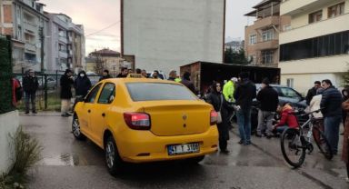 Taksiyle çarpışan motosikletin sürücüsü ağır yaralandı