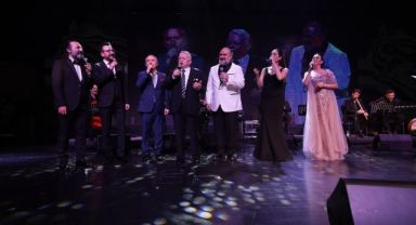 Ünlü musiki Amir Ateş'e unutulmaz vefa gecesi